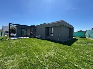 Casa de 5 ambientes, Maipú · Vendo Casa en Ciro de Vieytes