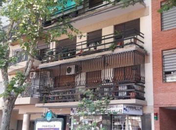 Departamento de 4 ambientes, Caballito · 4 Ambientes con Dependencia Balcon Corrido Super Luminoso Excelente Ubicación Av Diaz Velez 5479