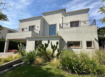 Casa de 8 ambientes, Escobar · Casa con Vista a Laguna - Vistas, Puertos