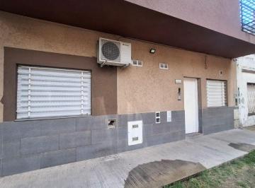 Departamento de 3 ambientes, La Matanza · 3 Ambientes Al Frente Moderno Balcon Super Luminoso Excelente Estado Bolívar 2620 Lomas del Mirador