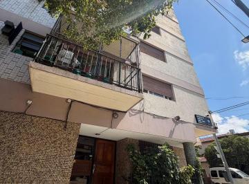 Departamento de 2 ambientes, Flores · Luminoso 2 Ambientes con Balcon - Flores