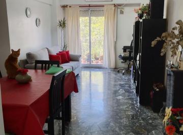 Departamento de 3 ambientes, Caballito · 3 Ambientes en Caballito, Frente con Balcón, Muy Luminoso, con Lavadero y Lavarropas