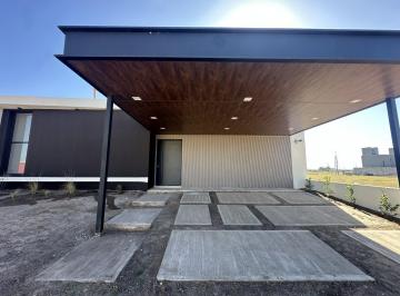 Casa · 210m² · 7 Ambientes · 2 Cocheras · Casa en Venta 3d 3b Pampas de Manantiales - a Estrenar