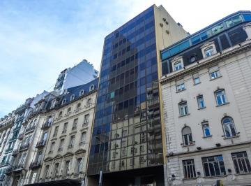 Oficina comercial · 1800m² · Oficina en San Nicolás