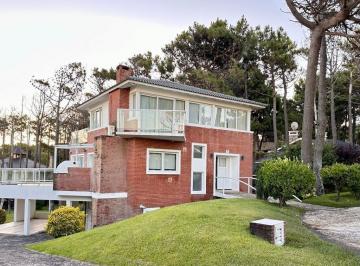 Casa de 7 ambientes, Pinamar · Casa en Venta Pinamar Norte, Dueño Vende Impecable, Vista Al Mar.
