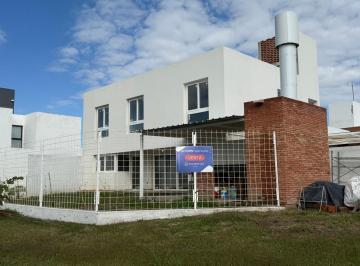 IMG_8238.jpeg · Venta de Casa a Estrenar de 3 Dorm. en Prados de Manantiales