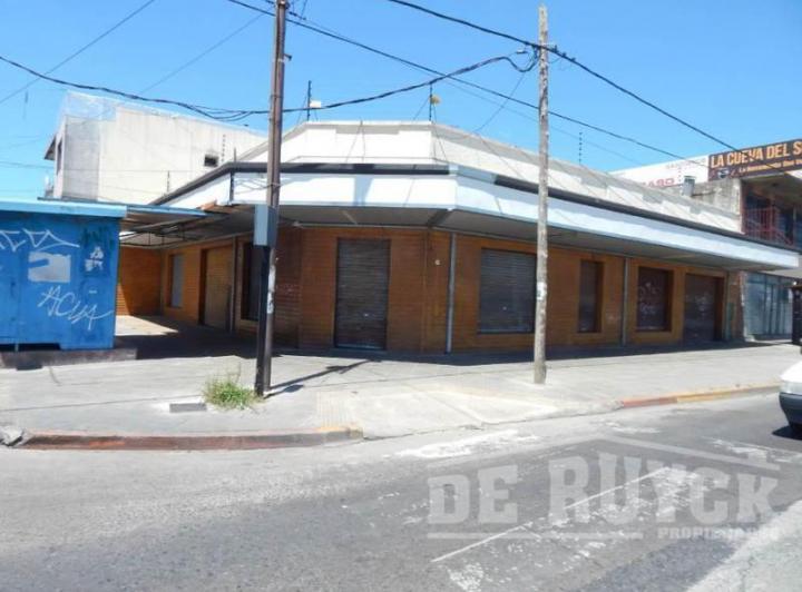 Local comercial · 300m² · 2 Ambientes