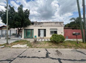 Casa de 3 ambientes, Esteban Echeverría · Apto Credito! Casa de 2 Dorm.!