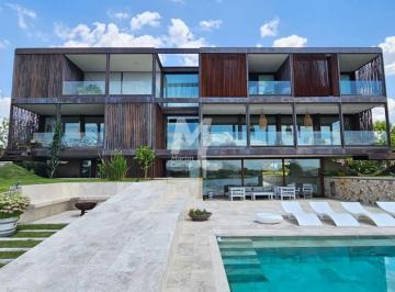 Casa · 600m² · 4 Ambientes · 2 Cocheras · Casa en Venta en La Reserva Cardales