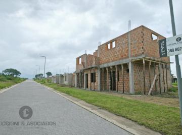 PH de 7 ambientes, San Salvador de Jujuy · Venta en Pozo - Duplex y Loft Mitad de Cuadra! - Loteo Las Alpacas - Villanueva