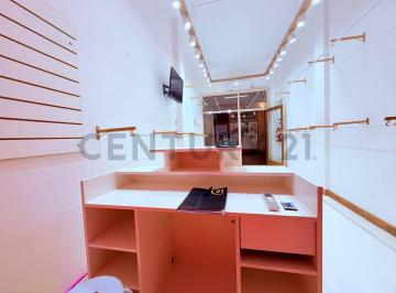 Local comercial · 17m² · Local en Venta – Av Mosconi 3200, Villa Devoto
