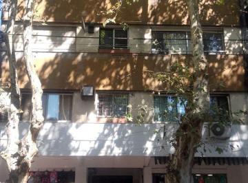 Departamento de 2 ambientes, San Fernando · Departamento de 2 Ambientes Ubicado en El Centro de San Fernando