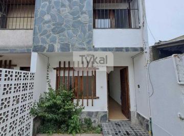 Departamento de 3 ambientes, San Bernardo · Triplex con Gas Natural! Oportunidad