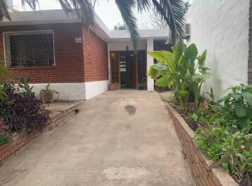 Casa · 114m² · 1 Ambiente · 1 Cochera · Casa en Villa Allende