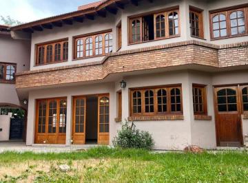 Casa de 4 ambientes, Ciudad de Mendoza · Casa con 5 Dorm. en Venta con 569 m² en Ciudad de Mendoza