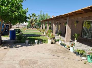 Casa de 11 ambientes, Maipú · ¡Oportunidad! Se Vende Propiedad con Una Ubicación Estratégica, Ideal Para Inversión.