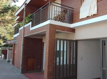 Casa · 100m² · 4 Ambientes · Cerca del Mar - Duplex 4 Ambientes Temporal con Parrilla y Patio - San Bernardo