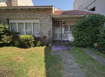 Casa · 101m² · 4 Ambientes · Casa en Venta - Barrio Chauvin (Mar del Plata)