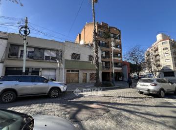 Terreno · 150m² · 4 Ambientes · 1 Cochera · Lote Propio de 7.83x10.35 m en Emilio Lamarca Al 3500 - 450 m² a Construir