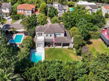 Casa · 260m² · 5 Ambientes · 1 Cochera · Casa en Venta en Haras La Caballeriza, Pilar, G. B. a. Zona Norte