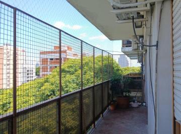 Departamento de 3 ambientes, Colegiales · Comodísimo 3 Ambientes con Enorme Balcón Corrido!