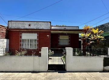 Casa de 3 ambientes, Morón · Casa en Venta, Tres Ambientes, 200 m², Grito de Alcorta, Morón