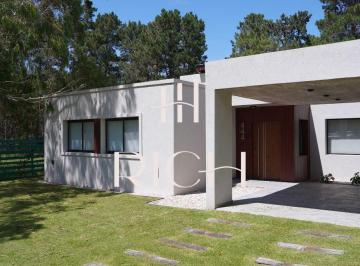 RIH-RIH-500_2 · Casa en Venta en Villa Robles
