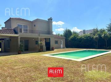 Casa · 106m² · 5 Ambientes · Casa en Venta en Canning | Echeverria del Lago