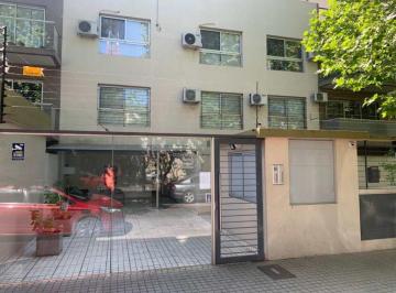 Departamento de 3 ambientes, Quilmes · Departamento 3 Ambientes con Cochera en Venta - Bernal Centro