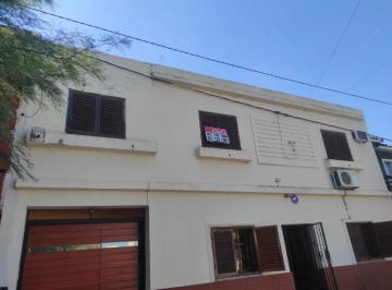 Departamento de 6 ambientes, Córdoba · Gran Depto a m de Unc, Parque, Nva Cba! Ideal Para Estudiantes!