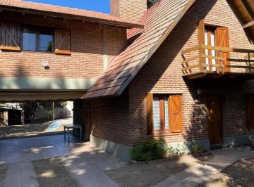 Casa · 200m² · 5 Ambientes · 2 Cocheras · Casa en Carlos Paz - Venta - Balneario El Fantasio