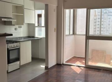 Departamento · 55m² · 3 Ambientes · Alquiler de Departamento 2 Dorm. con Balcón Barrio Martin