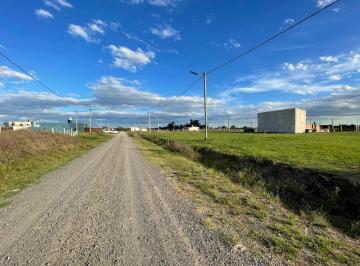 Terreno · 300m² · Venta de Parcelas en Barrio Siempre Verde