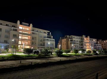 Departamento · 55m² · 2 Ambientes · 1 Cochera · Departamento en Alquiler 2 Amb Pb Semana Santa 2026 Costa Esmeralda
