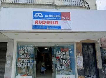 Local comercial · 200m² · Local en Alquiler en Lanús Este, Lanús, G. B. a. Zona Sur