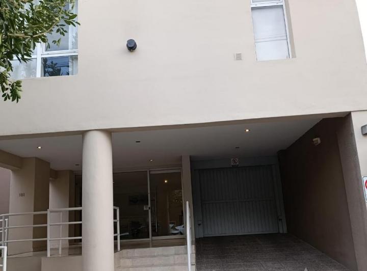 Garage · 12m²