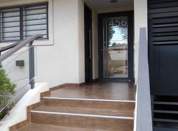Departamento de 2 ambientes, Lomas de Zamora · Depto. 2 Ambientes a m Av.