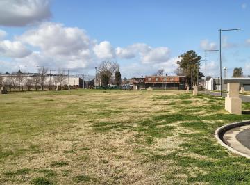 Terreno · 421m² · Terreno en Venta - Los Pasos del Jockey Barrio Abierto