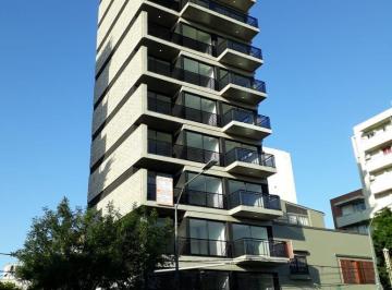 Departamento · 80m² · 3 Ambientes · Amplio Departamento Piso Exclusivo