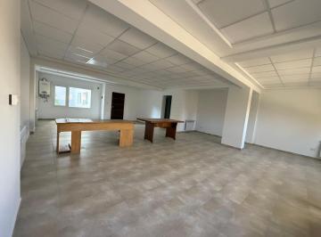 Oficina comercial · 80m² · 1 Ambiente · Oficina en Alquiler – Cipolletti Centro | 77 m²
