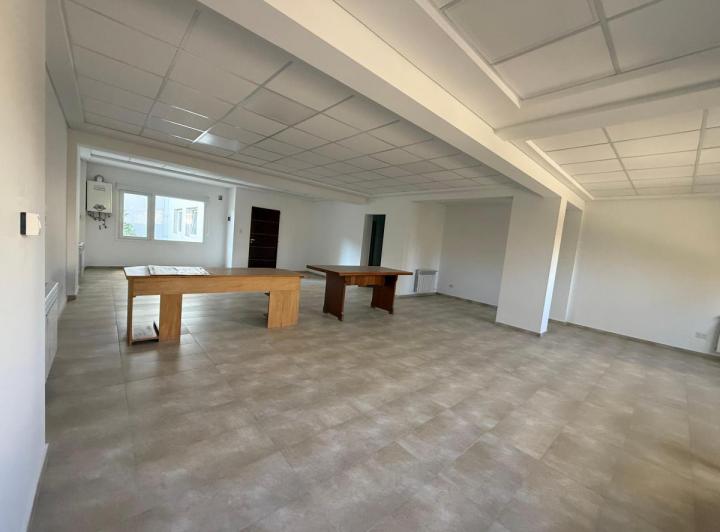 Oficina comercial · 80ha · 1 Ambiente
