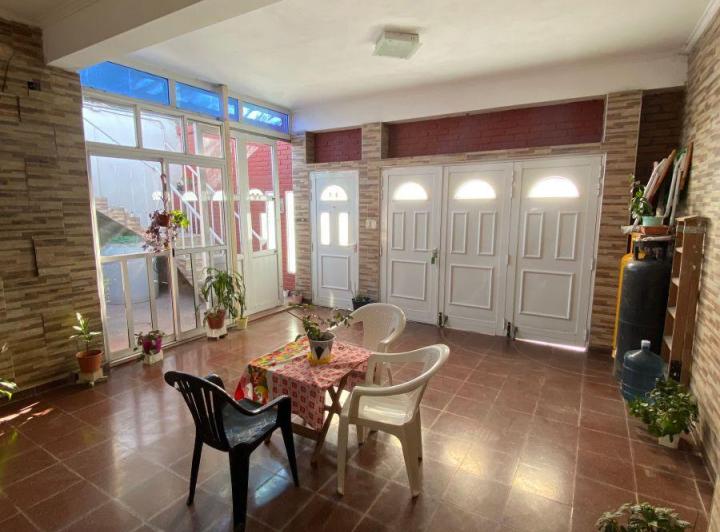 Casa · 82m² · 3 Ambientes · 1 Cochera