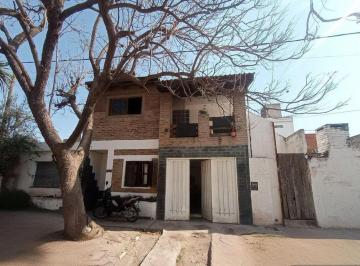 Casa de 6 ambientes, Río Segundo · Casa con 4 Habitaciones en Venta, 324 m² en Río Segundo