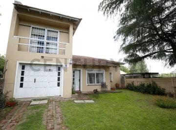Terreno · 198m² · Lote en Venta en Gonnet Sobre Cmno Centenario - Ideal Desarrollo