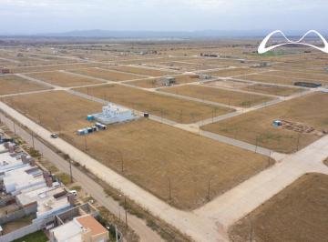 Terreno · 250m² · ººcuestas de Manantiales 250 m² y 305 m² - Apto Duplexºº