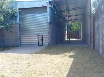 Bodega-Galpón · 200m² · 2 Ambientes · Venta de Galpon en Lujan (Lote de 1000 M²)