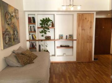 Departamento de 4 ambientes, Palermo · Departamento de 92 m² con 3 Dorm. 2 Baños Balcón en Venta en Palermo Hollywood Luminoso Frente
