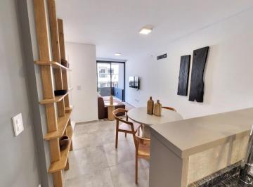 Departamento de 4 ambientes, Córdoba · Moderno Departamento Arturo m. Bas 300 - Centro. con Balcón