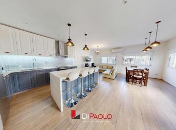 Casa · 185m² · 4 Ambientes · 1 Cochera · Venta Casa 3 Dorm. Villa Ballester Pileta Garage Jardin