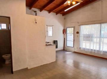 Departamento · 95m² · 3 Ambientes · Amplio Departamento y Local a La Calle